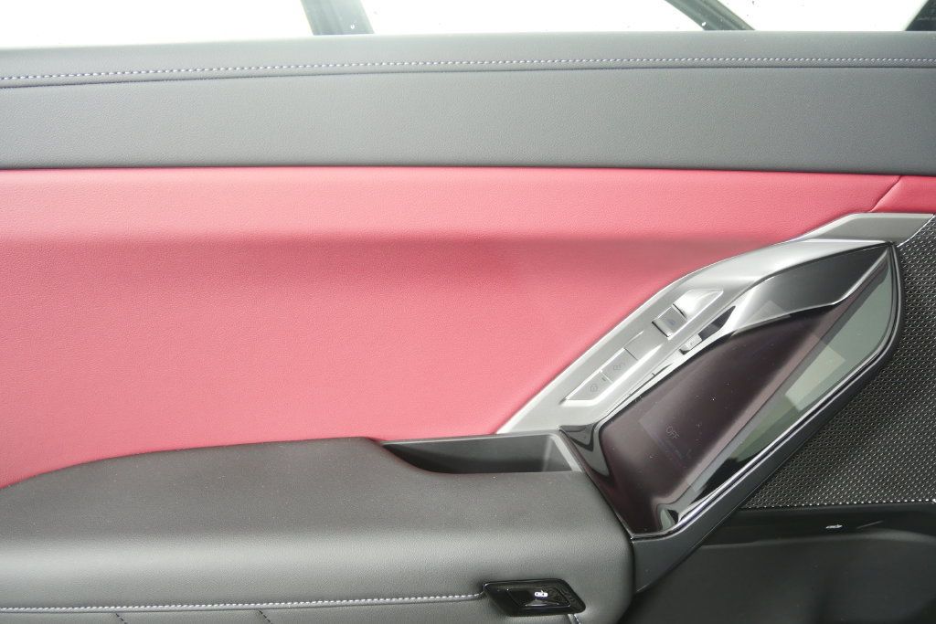 Certified 2026 BMW 740i RWD image 14