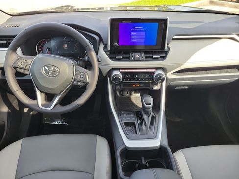 Used 2025 Toyota RAV4 XLE Premium FWD image 17