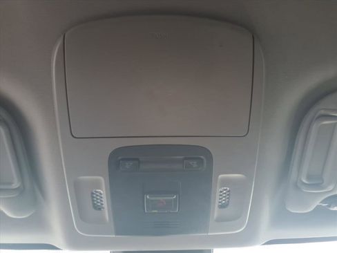 Used 2021 Toyota Camry LE w/ Carpet Mat Package (TMS) image 17