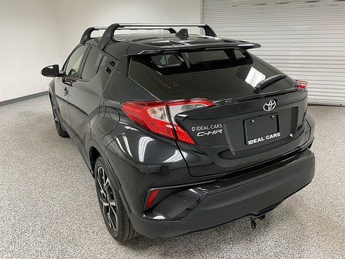 Used 2020 Toyota C-HR LE image 7