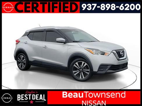 Certified 2020 Nissan Kicks SV image 1