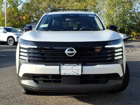 New 2026 Nissan Kicks SR w/ Cold Weather Package image 2