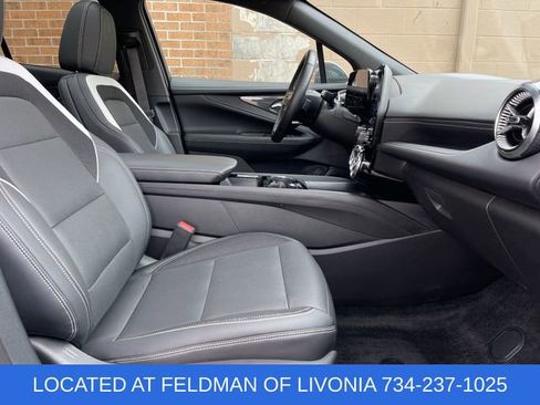 Used 2024 Chevrolet Blazer EV LT image 27
