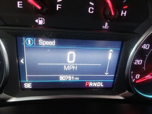 Used 2024 Chevrolet Equinox LT AWD/4WD image 19