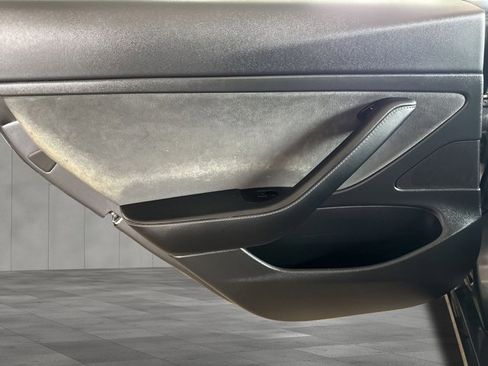 Used 2020 Tesla Model 3 Standard Range Plus image 22