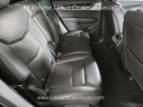 Used 2024 Cadillac XT6 Premium Luxury w/ Technology Package FWD image 22
