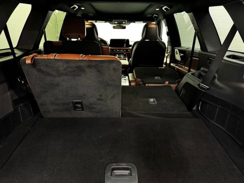 Used 2025 Lincoln Aviator Reserve w/ Equipment Group 201A image 37