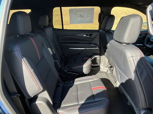 New 2026 Chevrolet Traverse RS AWD/4WD image 15