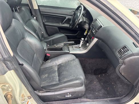 Used 2005 Subaru Outback 2.5XT Limited AWD/4WD image 20