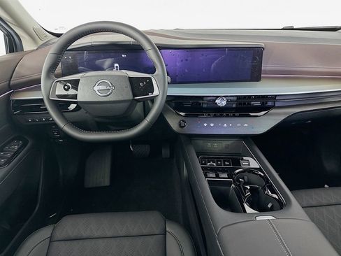 Used 2025 Nissan Murano Platinum w/ Cargo Package image 31