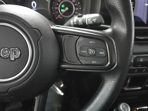 Used 2024 Jeep Wrangler Sport AWD/4WD image 20