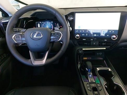 Used 2026 Lexus NX 350 AWD w/ Premium Package image 16