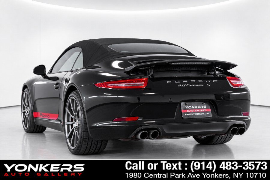 Used 2015 Porsche 911 Carrera S RWD image 9