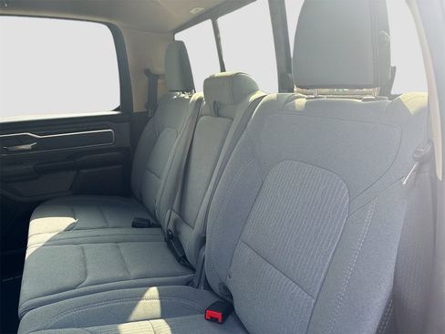 Used 2019 RAM 1500 Big Horn image 22