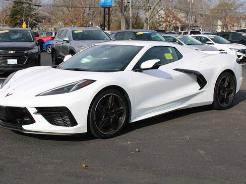 Used 2024 Chevrolet Corvette Stingray Preferred Conv w/ Z51 Performance Package image 2