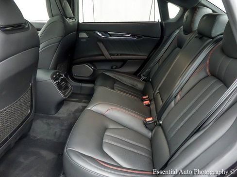 Used 2019 Maserati Quattroporte S GranSport Q4 image 14