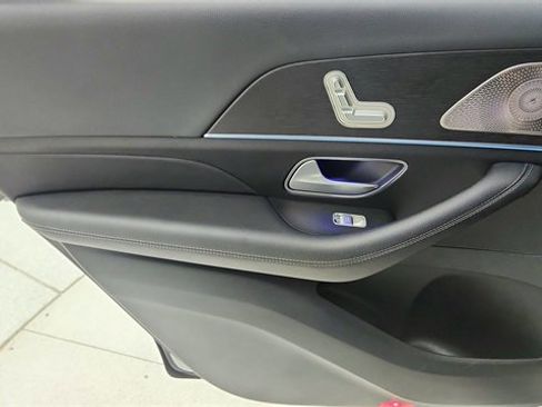 Used 2025 Mercedes-Benz GLS 450 GLS 450 image 35