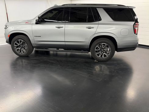 Used 2023 Chevrolet Tahoe Z71 w/ Luxury Package image 2