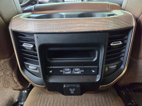 Used 2022 RAM 3500 Big Horn w/ Max Tow Package AWD/4WD image 35