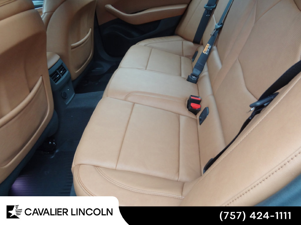 Used 2026 Cadillac CT5 Sport w/ Platinum Package RWD image 13