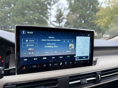 New 2026 Lincoln Corsair Premiere image 16