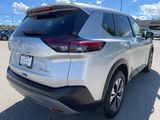 Used 2022 Nissan Rogue SV image 6