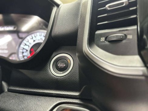 Used 2019 RAM 1500 Big Horn image 28