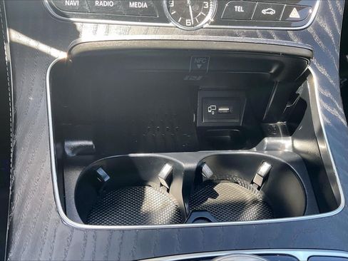 Used 2020 Mercedes-Benz E 350 Sedan w/ Parking Assistance Package image 31