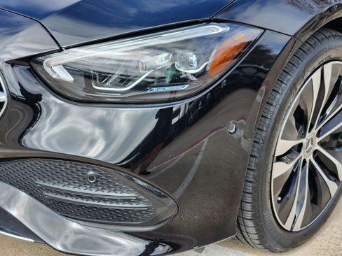 Used 2022 Mercedes-Benz C 300 Sedan image 8