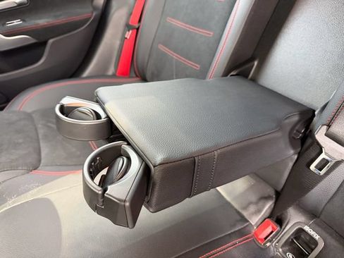 Used 2023 Mercedes-Benz CLA 35 AMG 4MATIC image 20