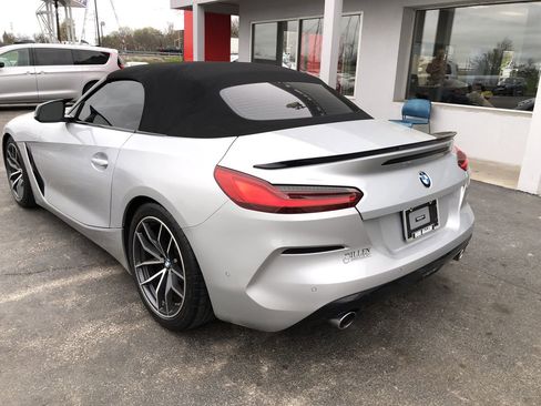 Used 2019 BMW Z4 sDrive30i w/ Convenience Package image 12