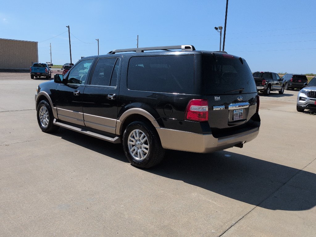 Used 2014 Ford Expedition EL XLT w/ Equipment Group 202A AWD/4WD image 6