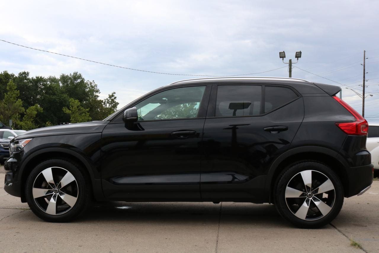 Used 2019 Volvo XC40 T5 Momentum AWD/4WD image 18