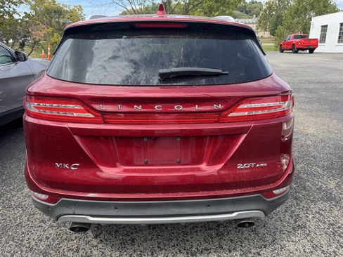 Used 2017 Lincoln MKC Premiere image 3