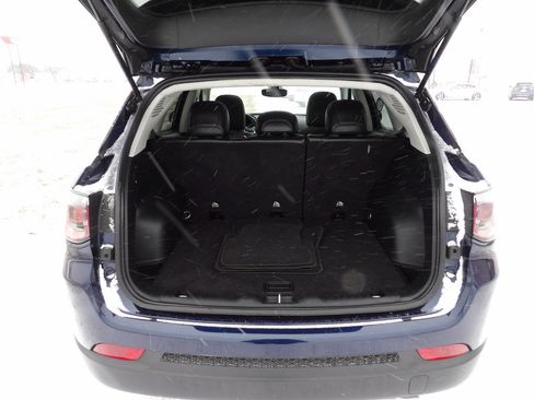 Used 2020 Jeep Compass Limited image 22