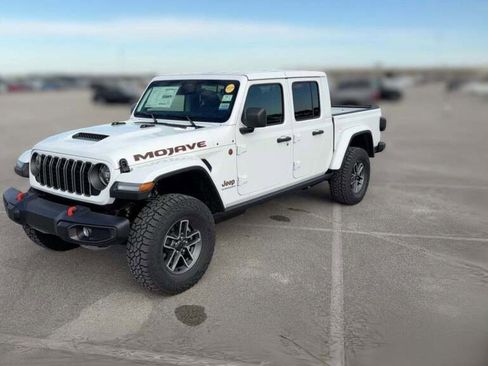 New 2026 Jeep Gladiator Mojave image 1