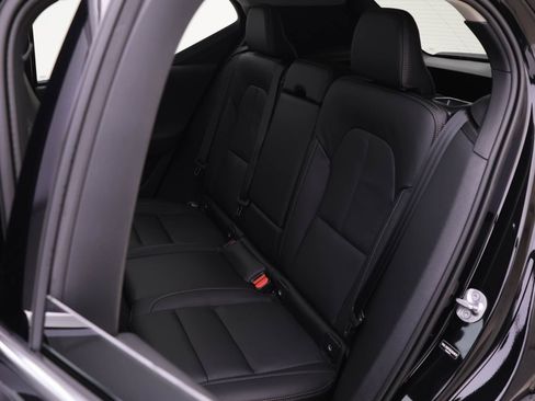 New 2025 Volvo XC40 B5 Ultra w/ Protection Package Premier image 10