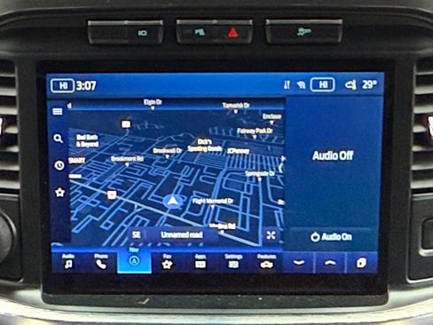 Used 2022 Ford F150 Lariat w/ Equipment Group 502A High image 21