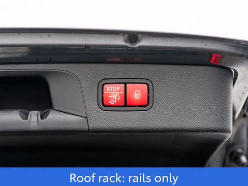 Used 2022 Mercedes-Benz GLC 300 GLC 300 image 11