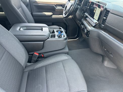 Certified 2024 Chevrolet Silverado 1500 LT w/ Protection Package RWD image 11