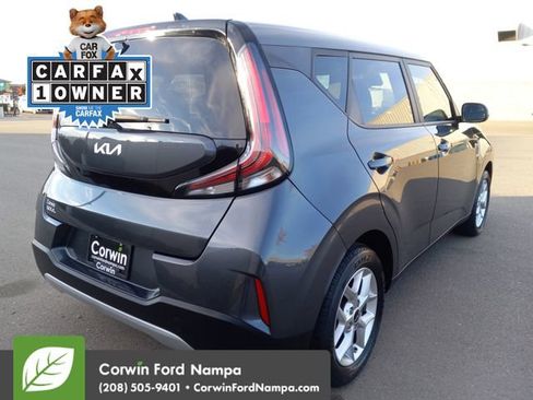 Used 2023 Kia Soul S image 3