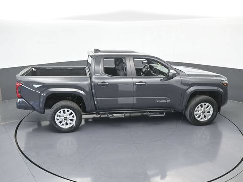 Used 2024 Toyota Tacoma SR5 RWD image 51