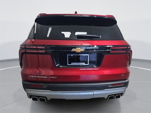 Certified 2024 Chevrolet Traverse LT image 5