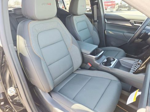 New 2026 GMC Terrain AT4 w/ Convenience Package III image 15