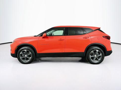Used 2025 Chevrolet Blazer LT AWD/4WD image 4