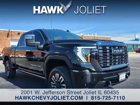 Used 2024 GMC Sierra 2500 Denali Ultimate AWD/4WD image 11