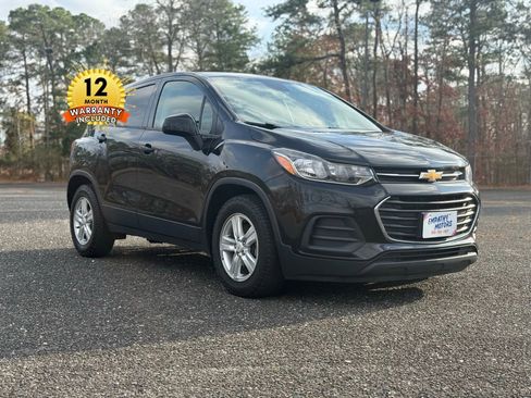 Used 2020 Chevrolet Trax LS w/ Tint and Cruise Package image 59