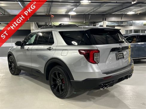Used 2023 Ford Explorer ST w/ Equipment Group 401A image 4