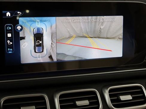 Used 2026 Mercedes-Benz GLS 450 4MATIC image 24