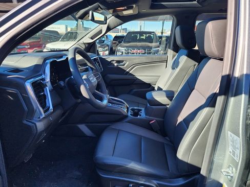 New 2026 GMC Canyon Elevation w/ Convenience Package image 15